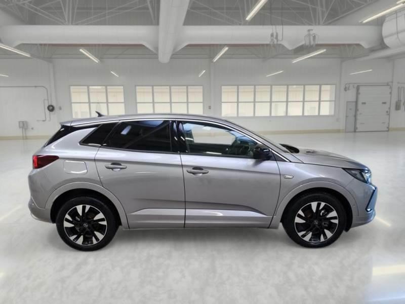 OPEL GRANDLAND X 1.5 130 CV AT8 BUSINESS ELEGANCE SUV