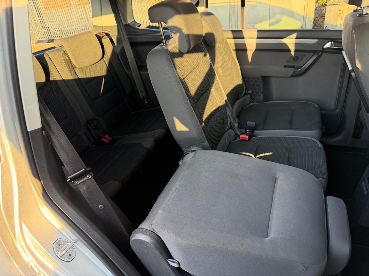 Volkswagen Touran Business 1.6 TDI Comfortline BMT