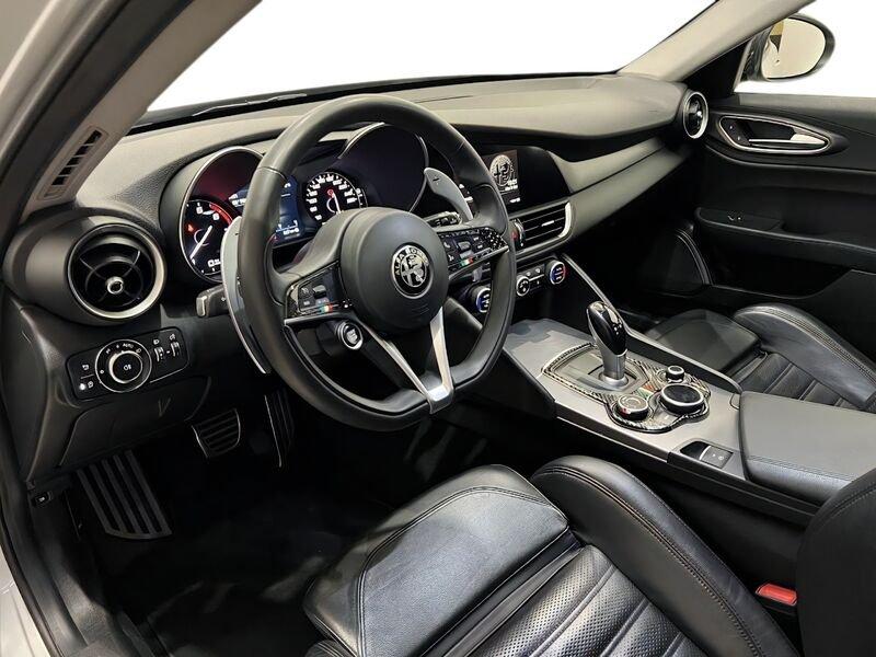 Alfa Romeo Giulia Giulia 2.0 Turbo 280 CV AT8 AWD Q4 Veloce