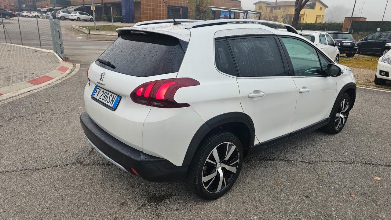 Peugeot 2008 BlueHDi 120 S&S Allure