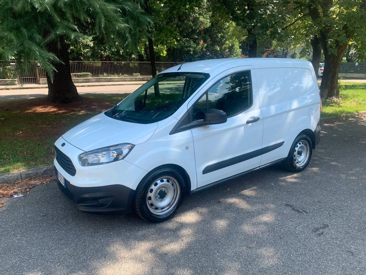 Ford Transit Courier 1.5 TDCi 75CV Van Trend