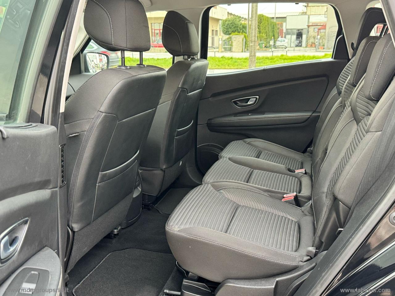 RENAULT Scénic Blue dCi 120 CV EDC Intens 7 POSTI