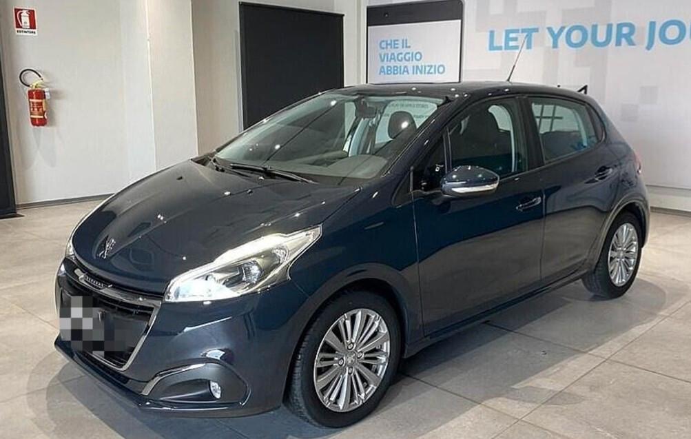 Peugeot 208 1.2 benzina km 70000 con garanzia