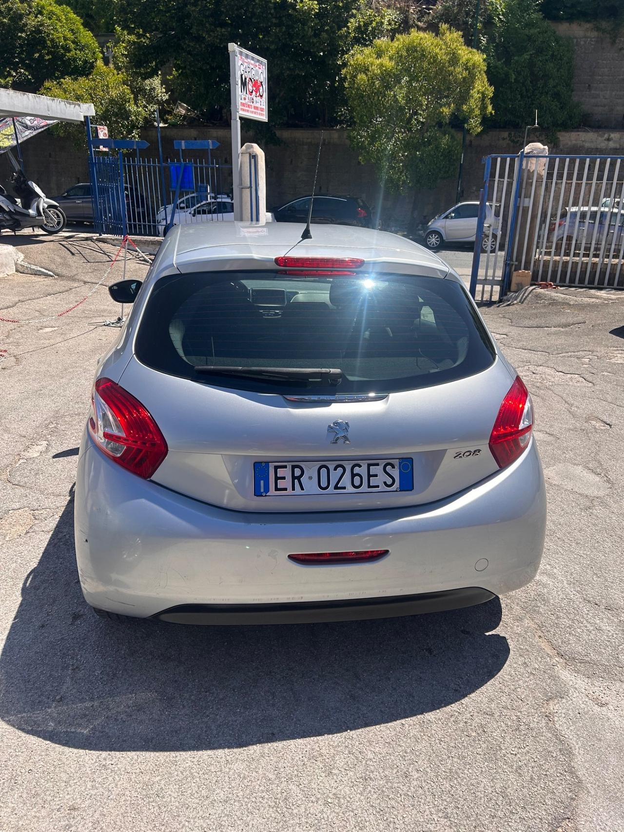 Peugeot 208 1.2 VTi 82 CV 5 porte Allure