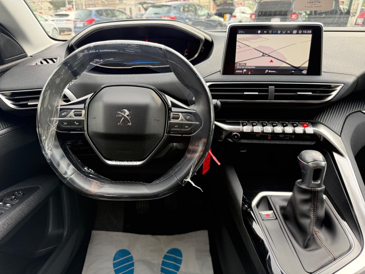 Peugeot 5008 -1.6 Diesel 120 cv-Gancio Traino