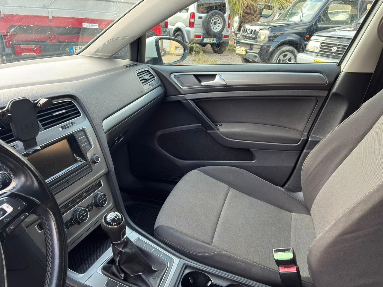 Volkswagen Golf VII 1.6 tdi 90cv , anno 2015