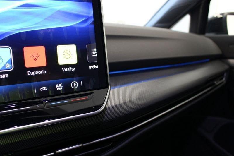 Volkswagen Golf 2.0 TDI 150 CV DSG SCR R-Line Plus