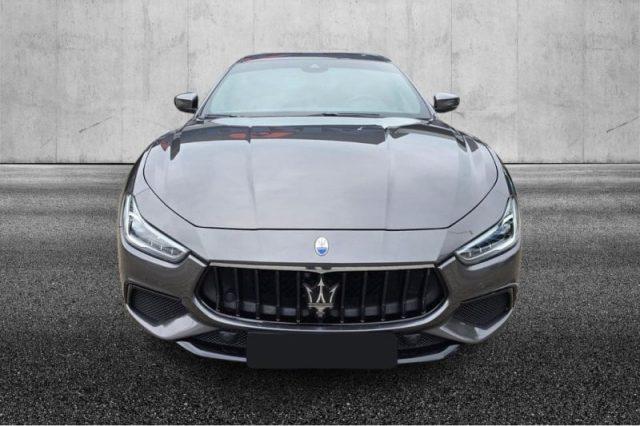 MASERATI Ghibli L4 330 CV MHEV Gransport