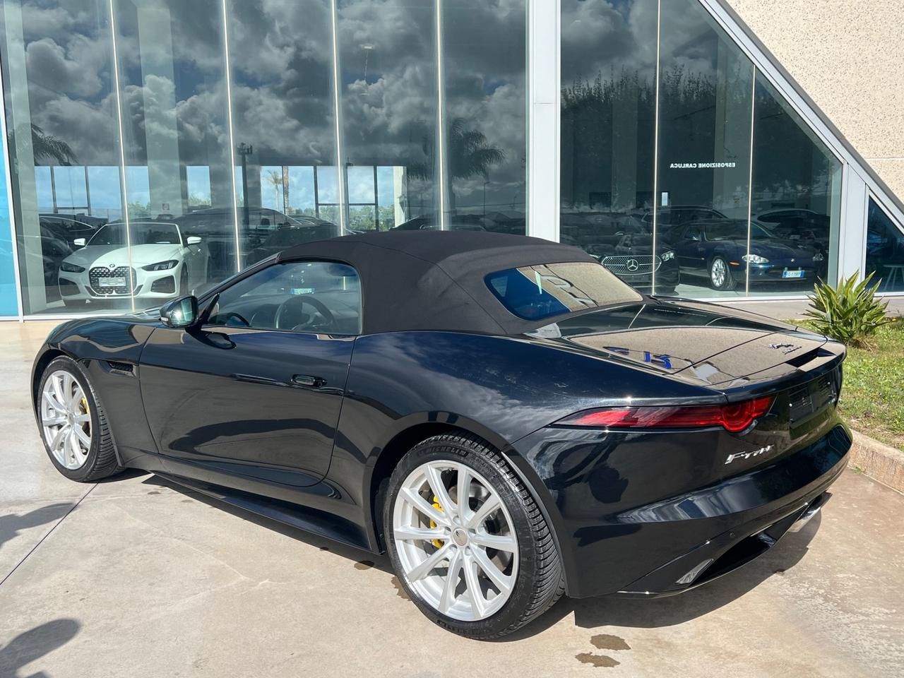 Jaguar F-Type 2.0 aut. Convertibile R-Dynamic