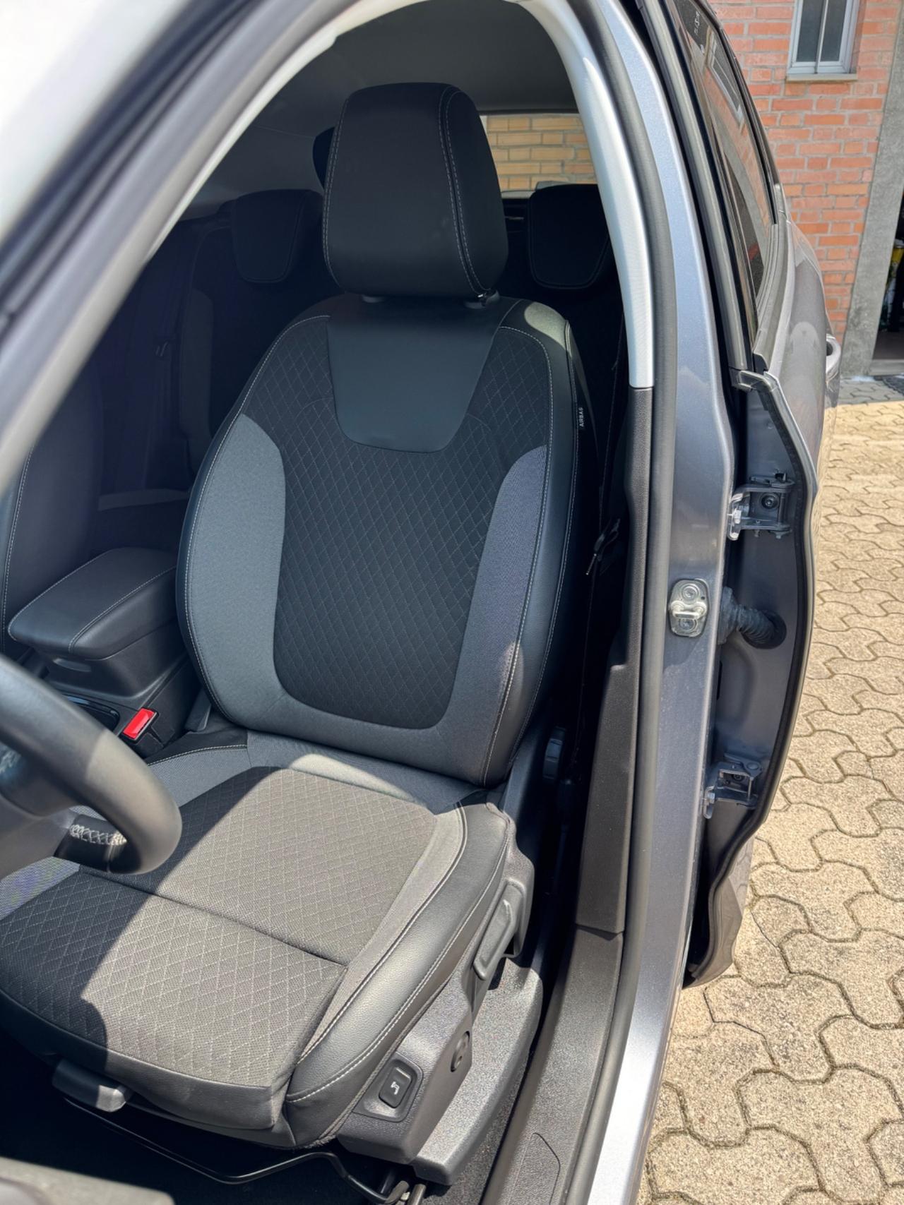 Opel Grandland 1.2 Turbo 12V 130 CV Business Elegance