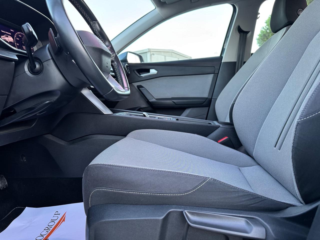 SEAT LEON SportsTourer 2.0 TDI DSG-Led Carplay