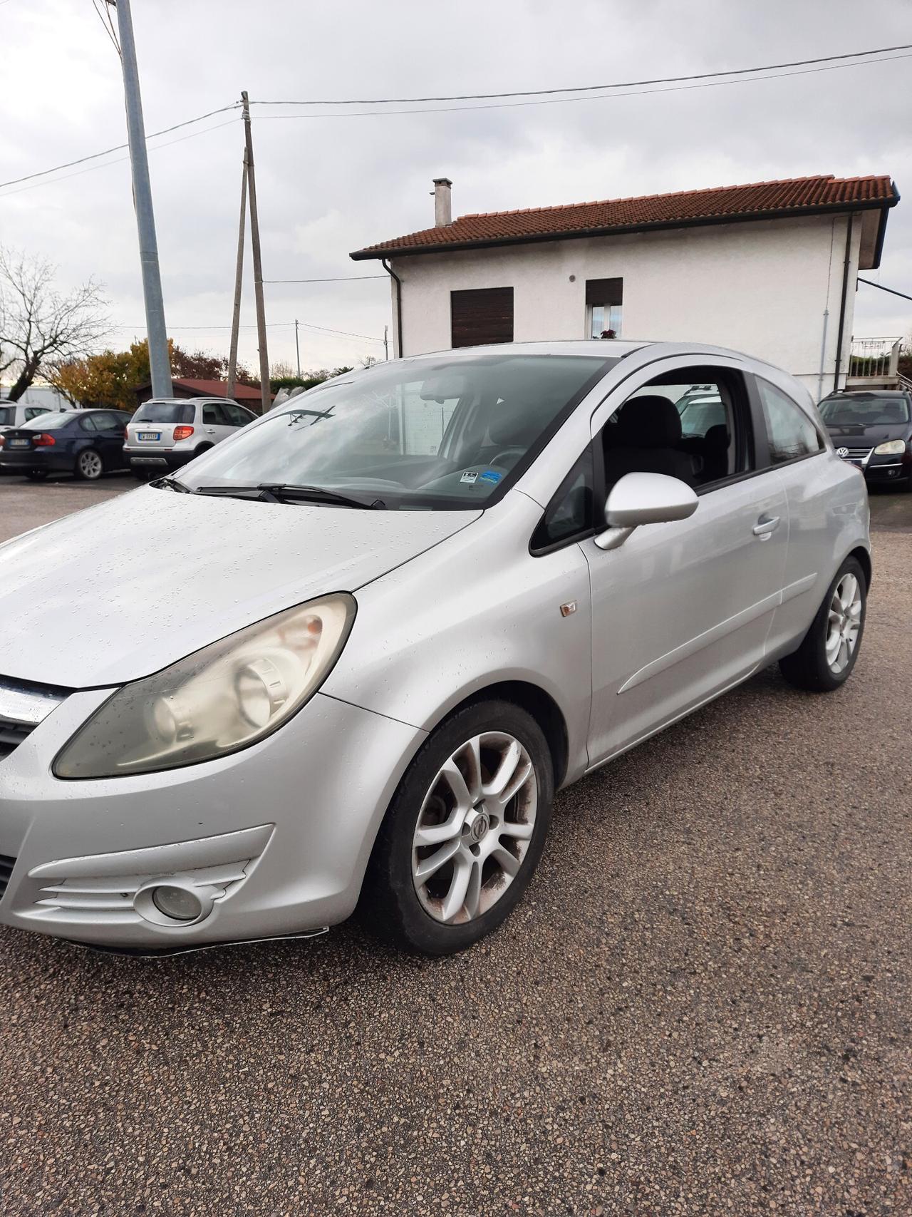 Opel Corsa 1.3 CDTI 90CV 3 porte Ok neopatentati