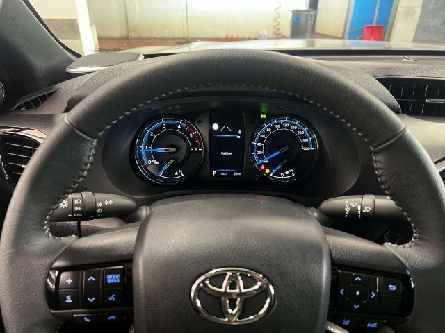 Toyota Hilux Hilux 2.8 d-4d 48V double cab Invincible auto