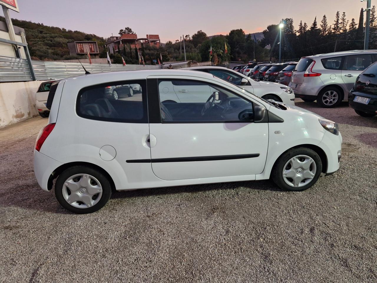 Renault Twingo 1.2 16V Live