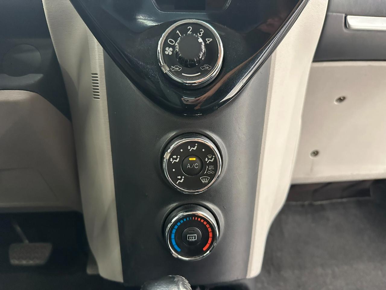 Toyota iQ 1.0 AUTOMATICA-KM CERTIFICATI