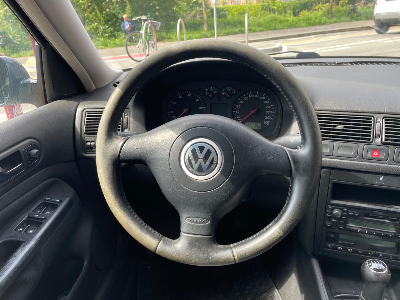 VW Golf Variant 1.6 16V Highline/1PROP/GARANZIA