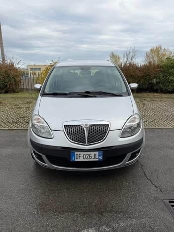 Lancia MUSA 1.4 16V Platino Plus