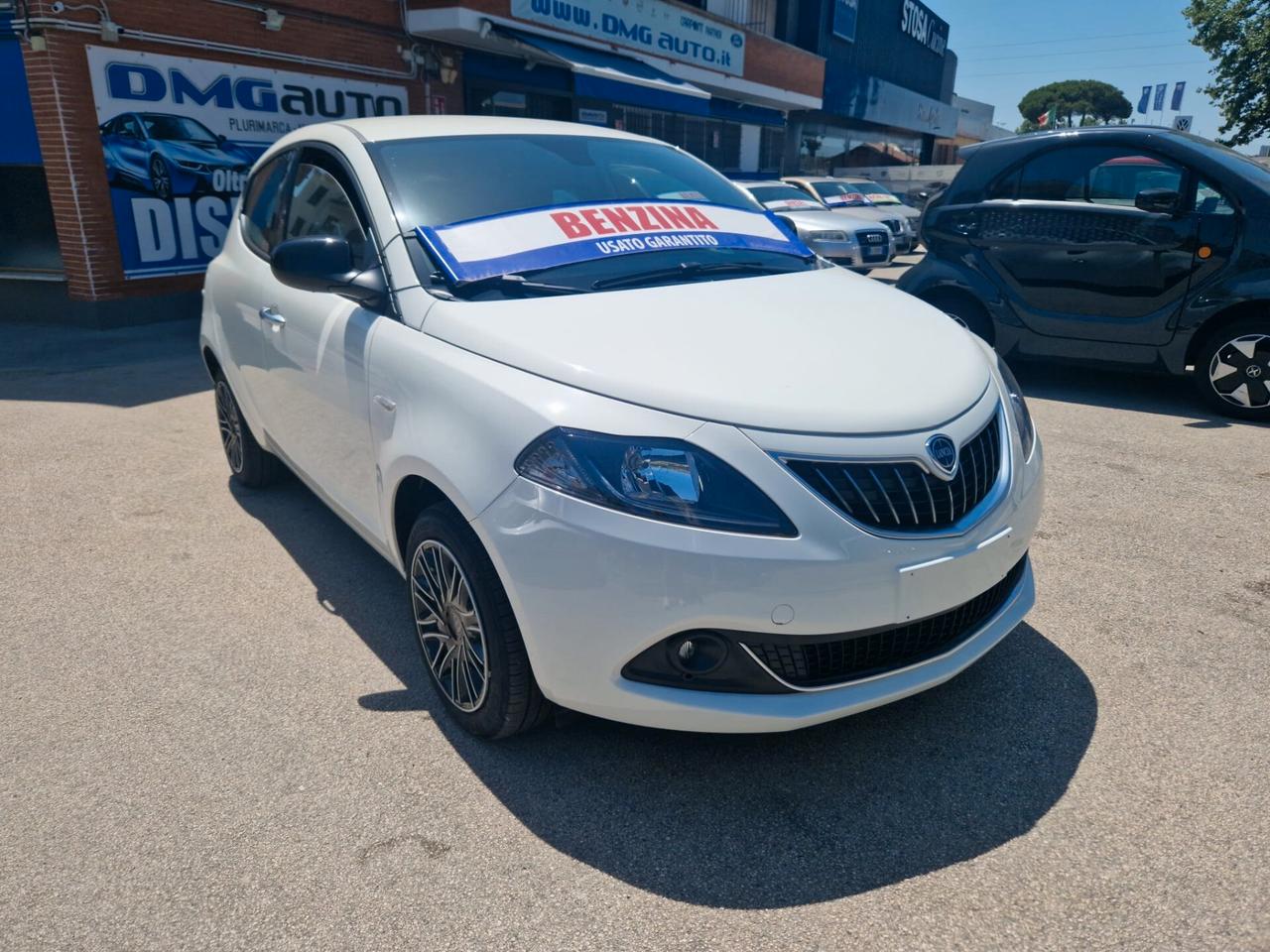 Lancia Ypsilon 1.0 FireFly 5 porte S&S Hybrid Ecochic Gold