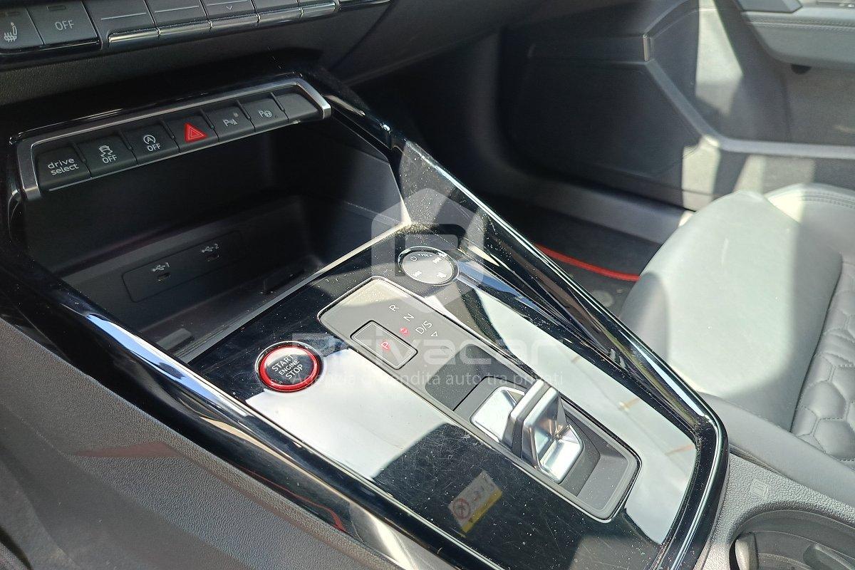 AUDI RS 3 SPB TFSI quattro S tronic