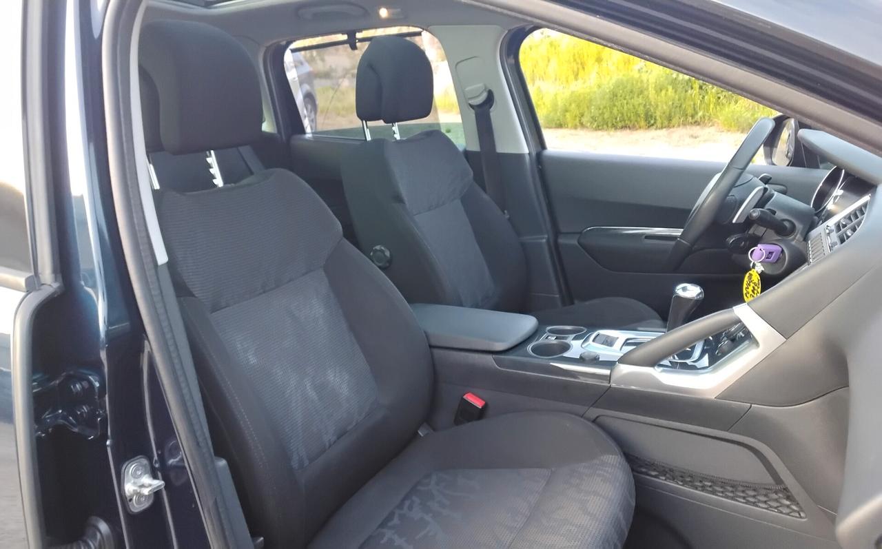Peugeot 3008 1.6 HDi 112CV cambio robotizzato Premium