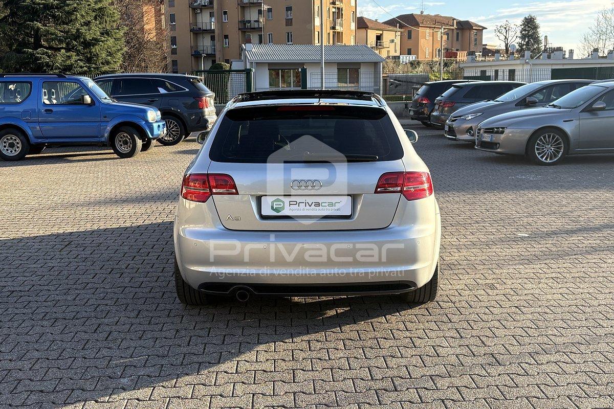 AUDI A3 1.6 TDI 105 CV CR Ambition