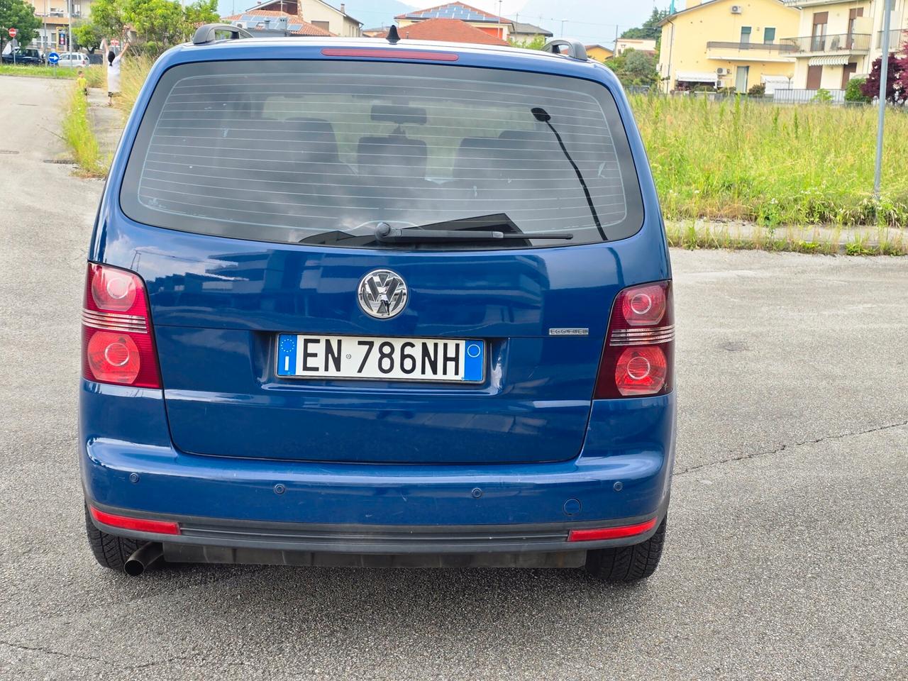 Volkswagen Touran 2.0 B/METANO 7 POSTI