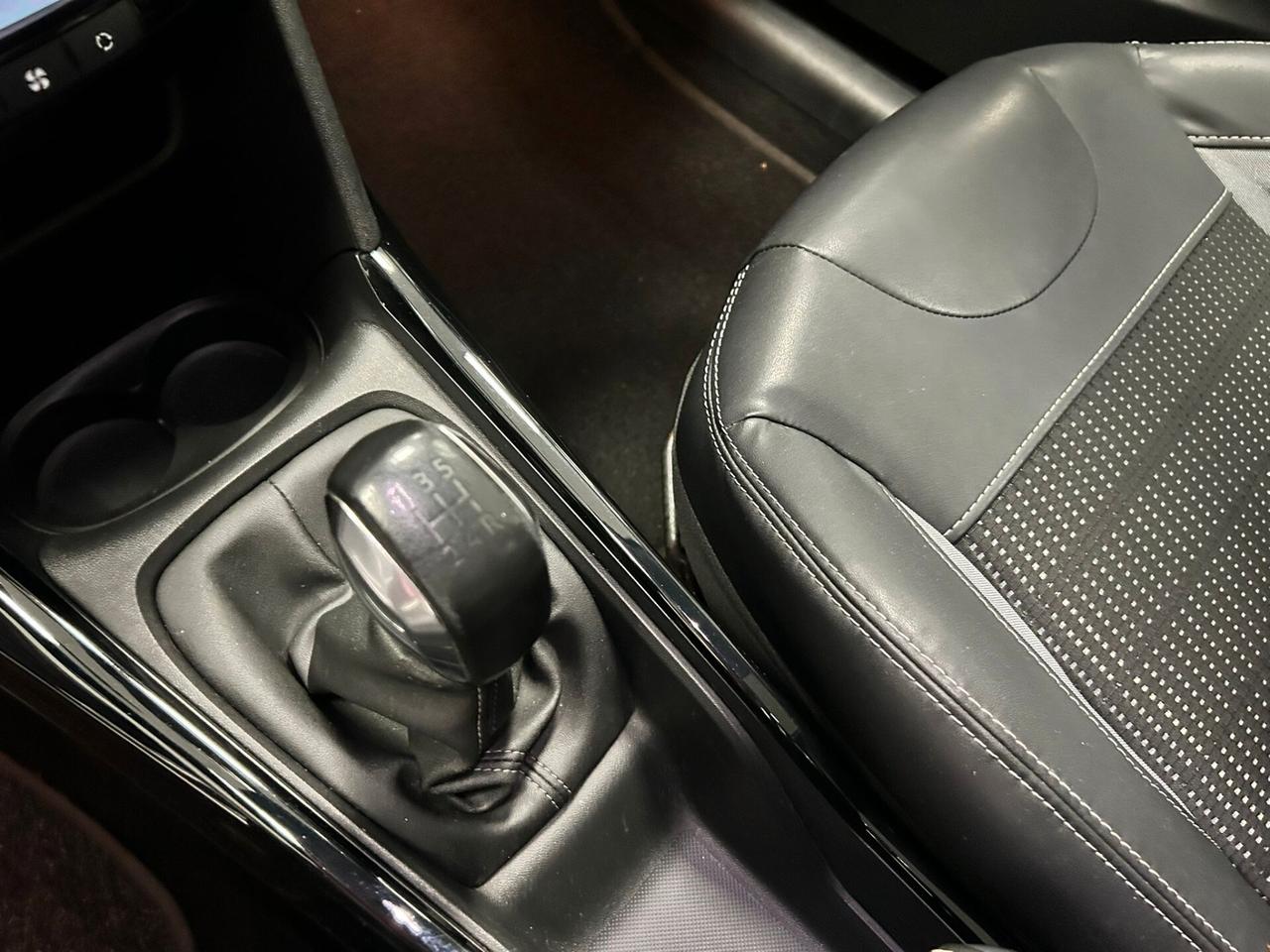 Peugeot 2008 1.2B X NEOPATENTATI Allure 2015