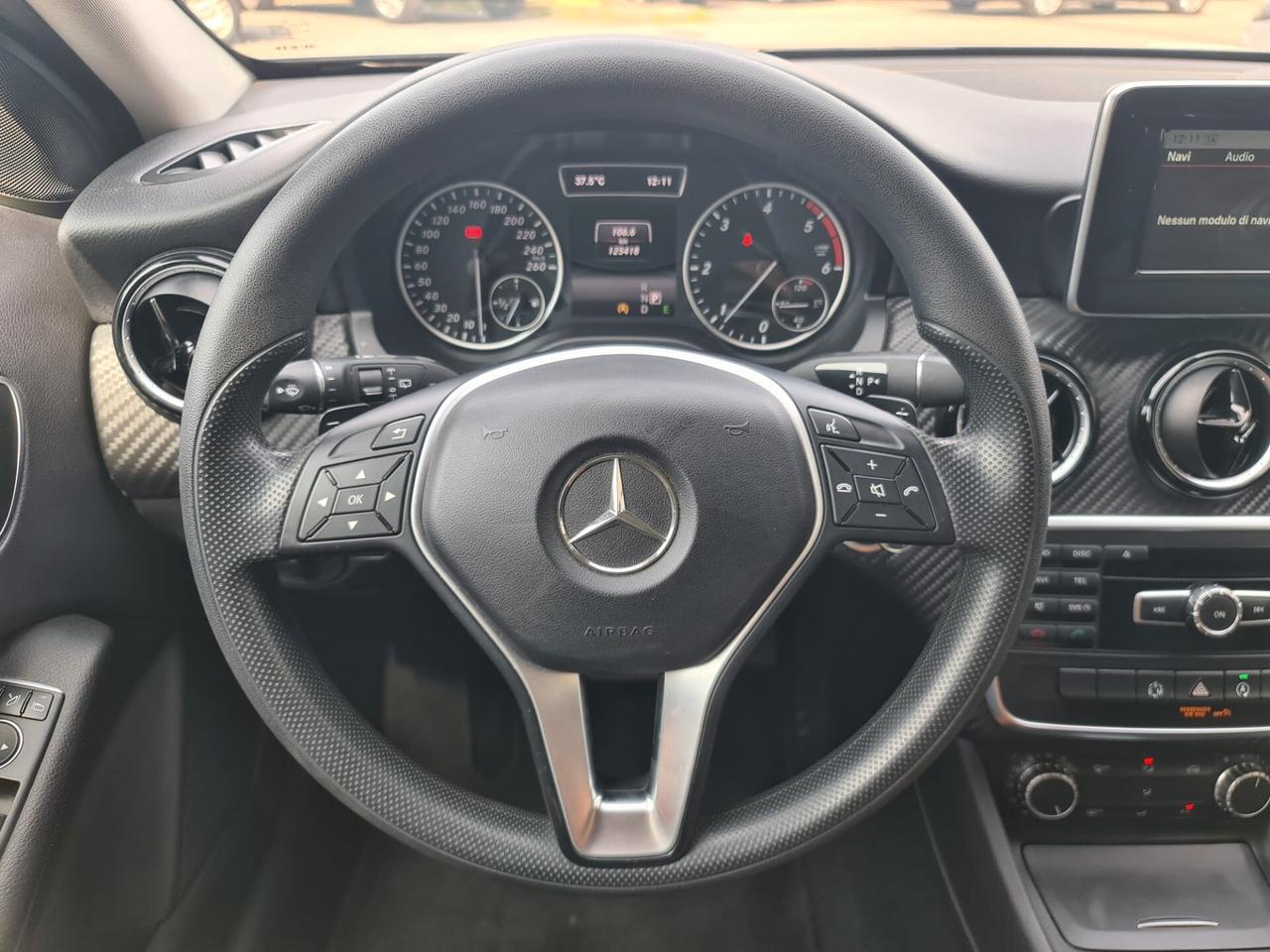 Mercedes-benz GLA 180 GLA 180 CDI Automatic Premium