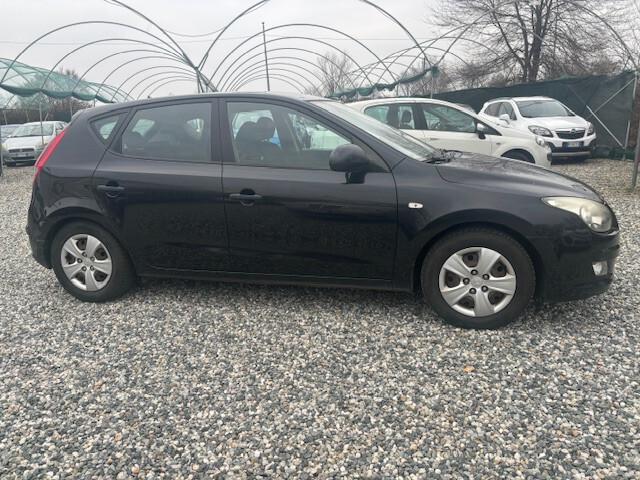 Hyundai i30 1.4 16V 109CV 5p. BlueDrive GPL