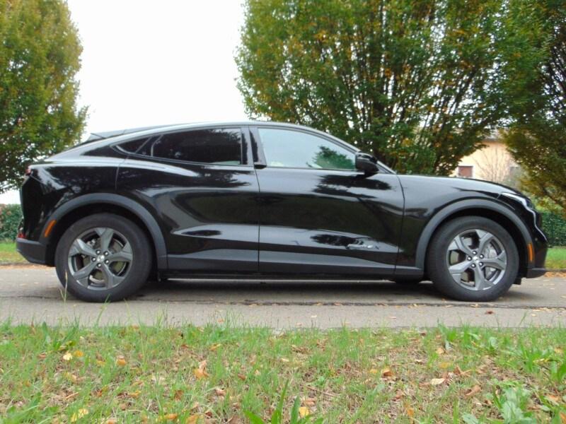 FORD Mustang Mach-E Mustang Mach-E Extended Ran...