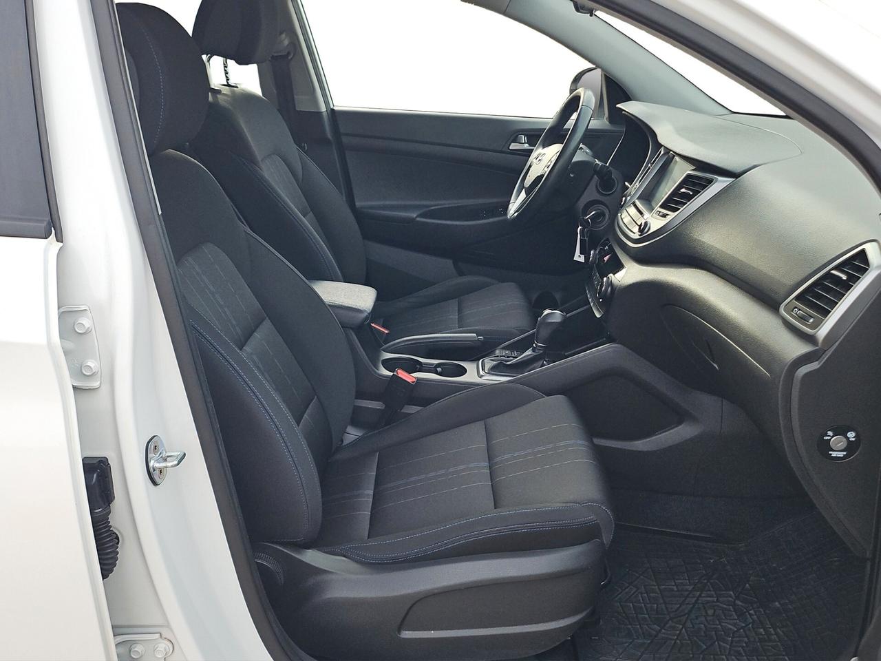 Hyundai Tucson 1.7 CRDi XPossible automatica XENON NAVI CERCHIO 17*