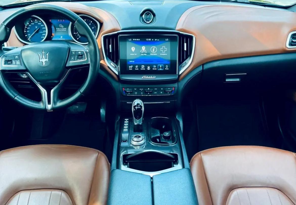 Maserati Ghibli V6 430 CV Q4