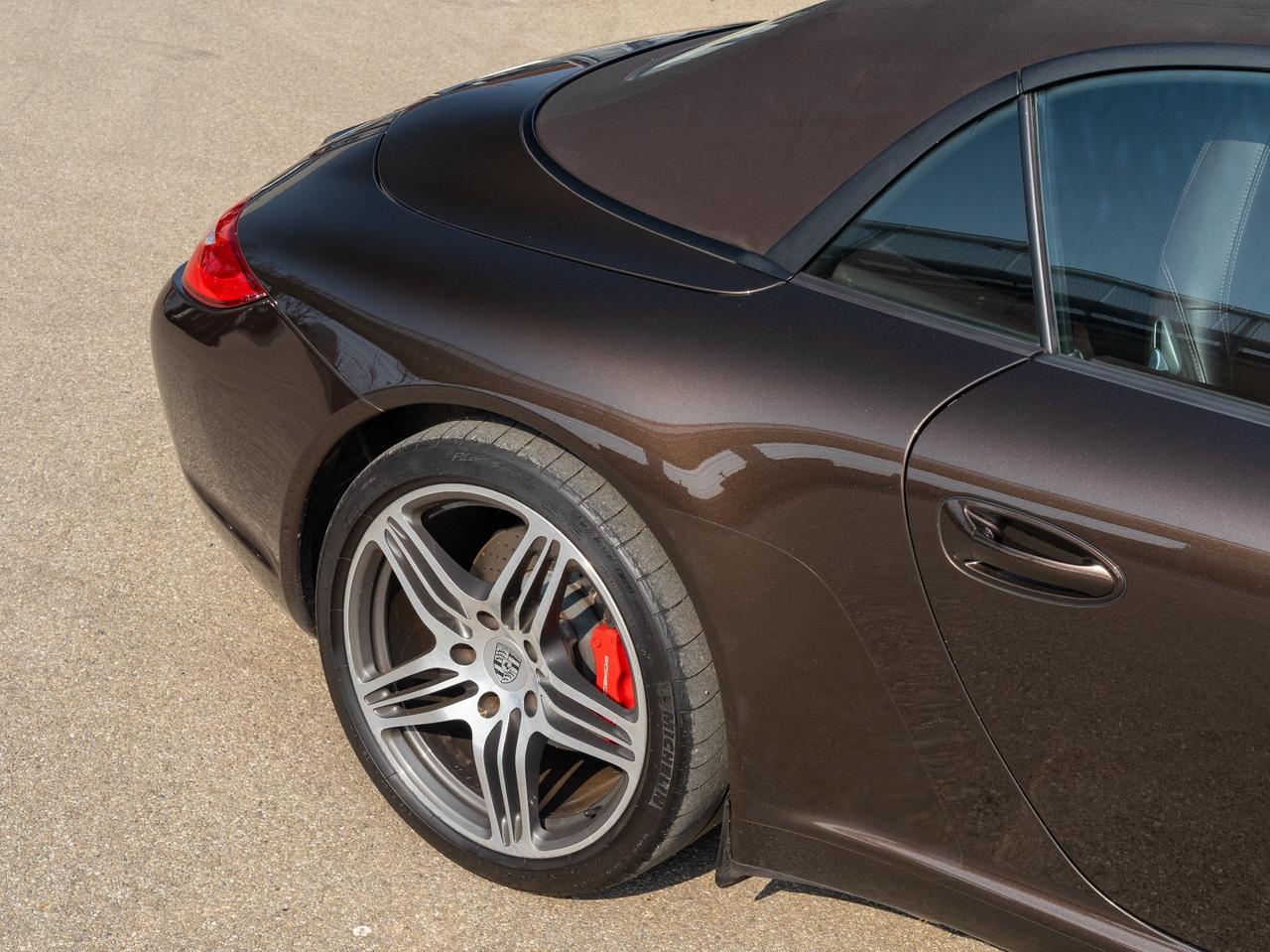 Porsche 911 Carrera S Cabriolet