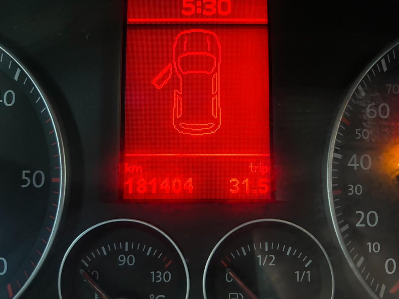 Volkswagen Touran 2.0 16V 140cv TDI Highline