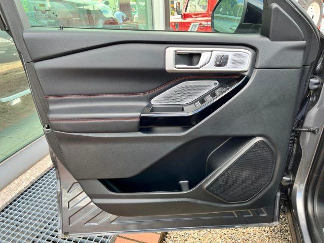 FORD Explorer 3.0 PHEV 457 CV A10 AWD ST-Line 7 POSTI