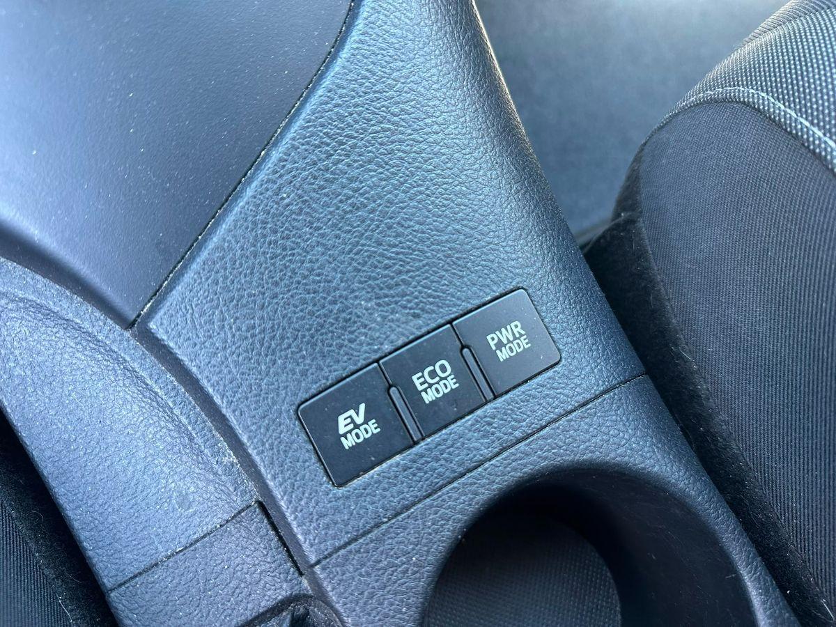 TOYOTA Auris TS 1.8 Hybrid Active - UNICO-PROPRIETARIO - CAMERA - IN CONTO VENDITA