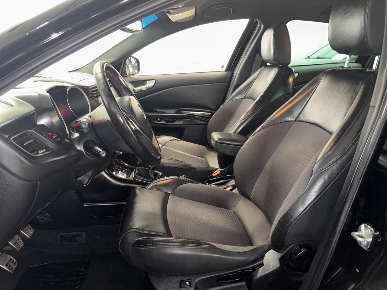 Alfa Romeo Giulietta 1.6 JTDm-2 OK NEOPATENTATI