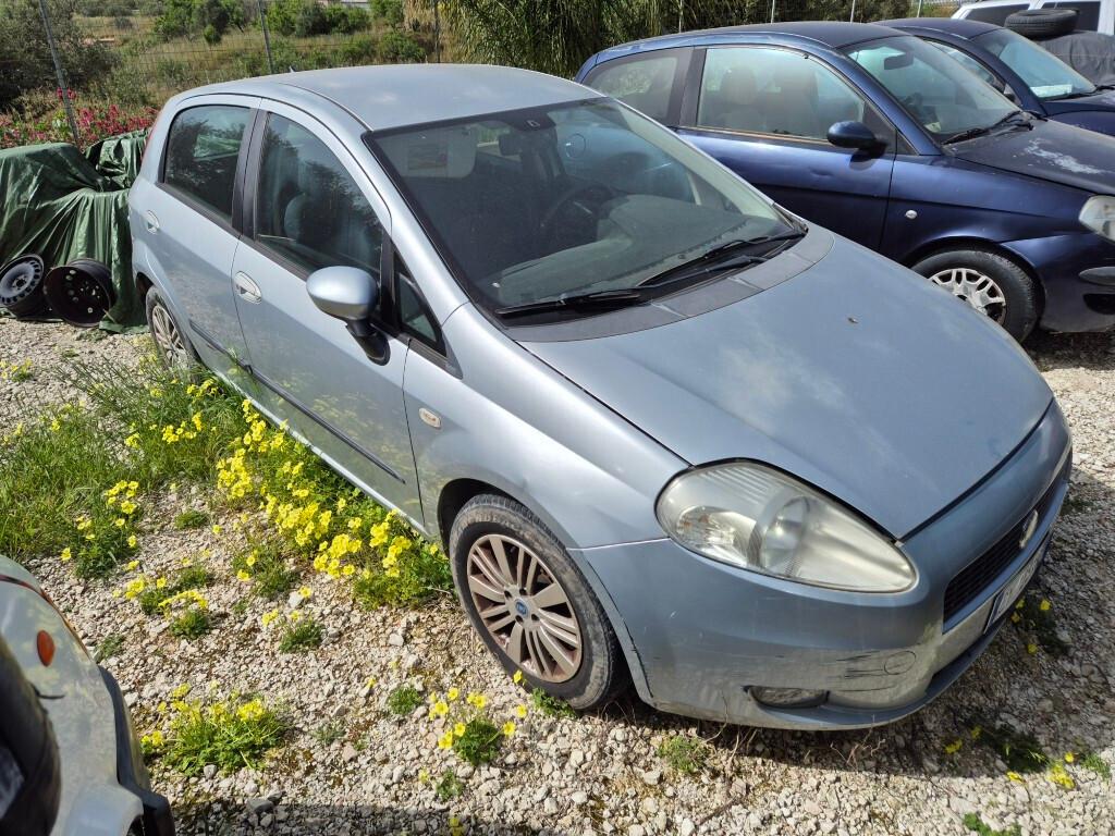 PACCHETTO 7 AUTO PER COMMERCIANTI