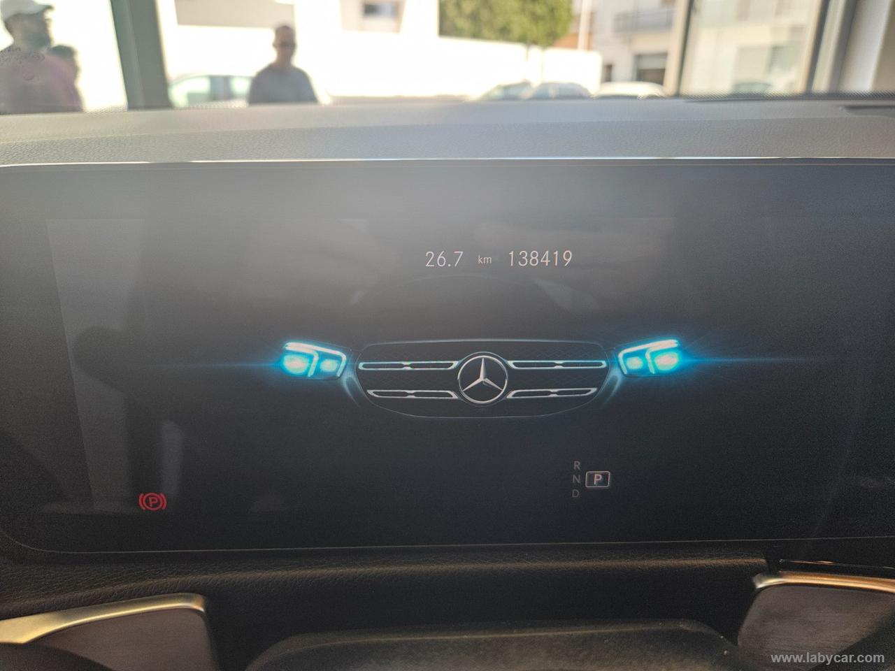 MERCEDES-BENZ GLB 200 d Automatic Sport Plus