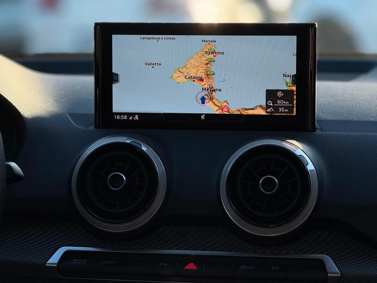 Audi Q2 SQ2 TFSI quattro S tronic