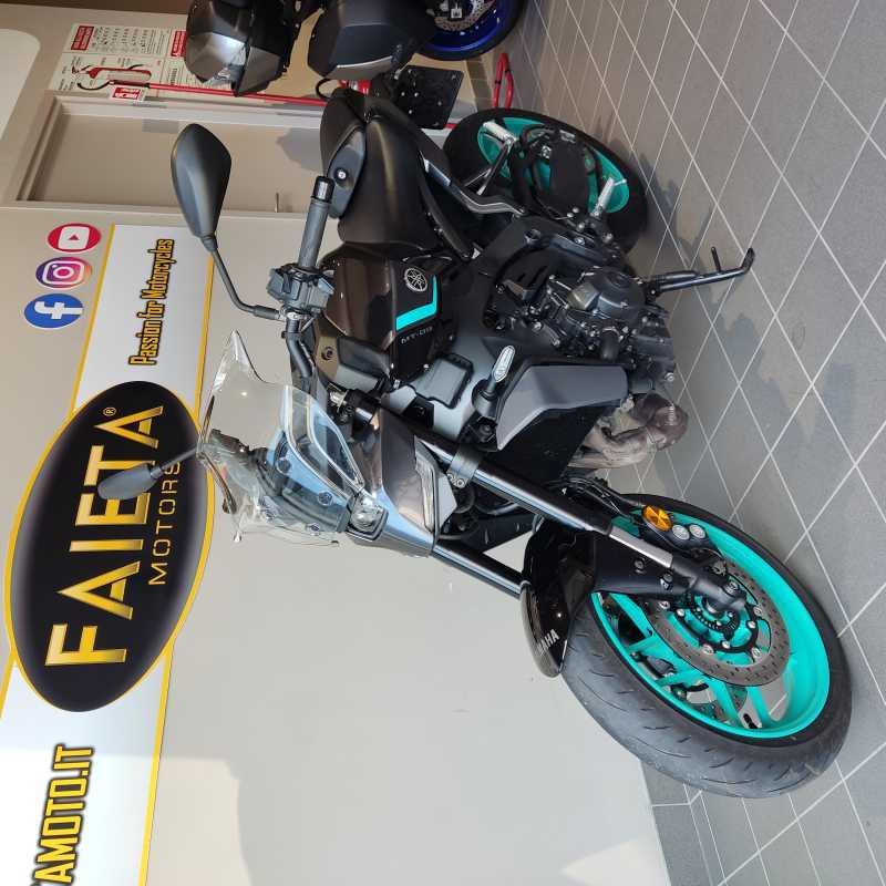 Yamaha MT-09 Y-AMT - 2025