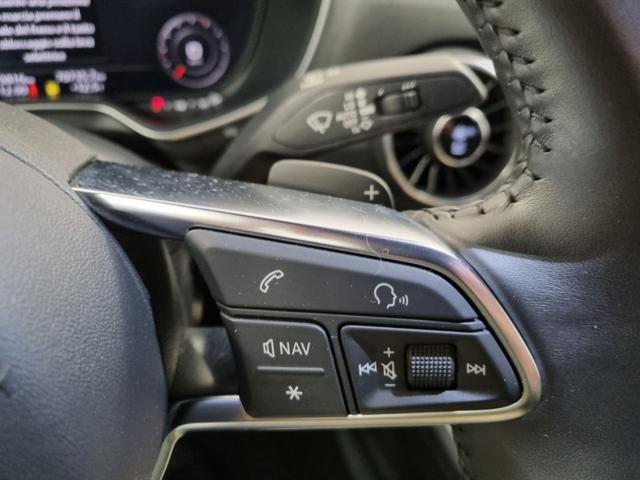 AUDI TT Coupé 40 TFSI S tronic