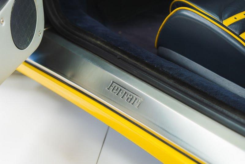 Ferrari 360 FERRARI 360 MODENA