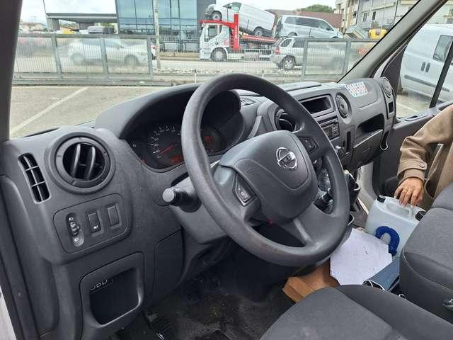 Nissan NV400 35 2.3dCi 160CV EVI Container4400x2100x2350 kg 770