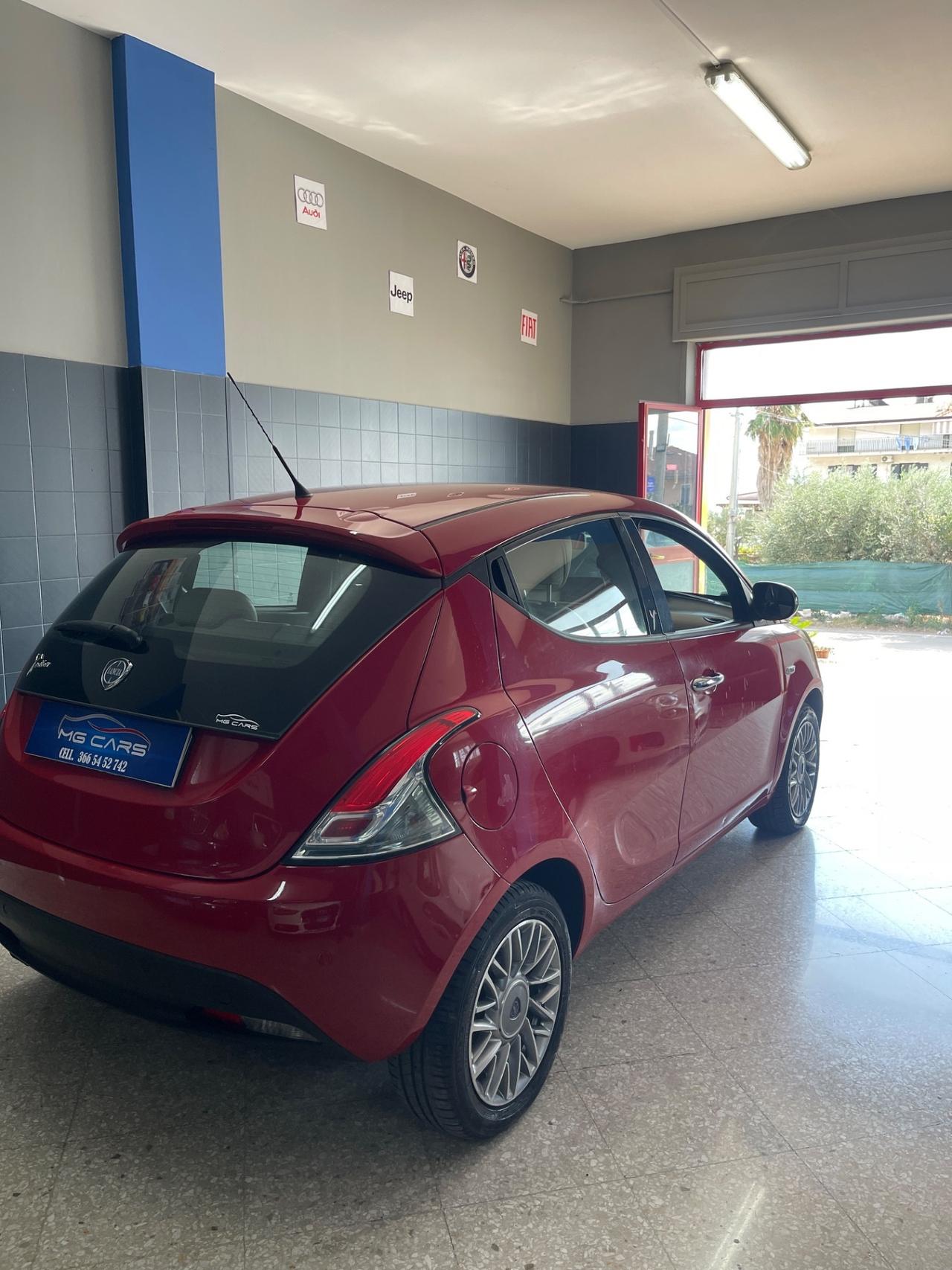 Lancia Ypsilon 1.3 MJT 16V 95 CV 5 porte S&S Platinum