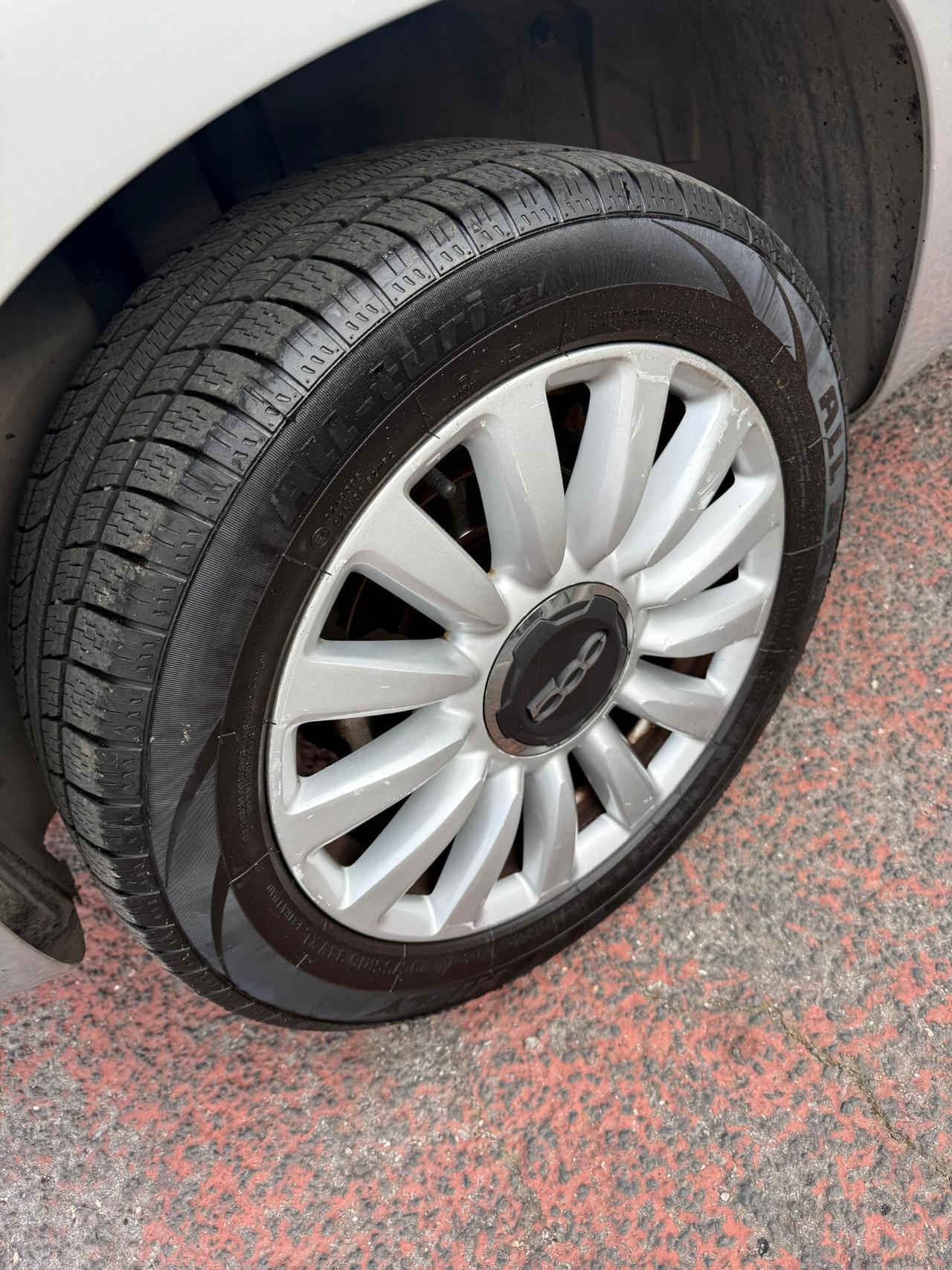 Fiat 500L 1.3 **Distribuzione e Tagliando**