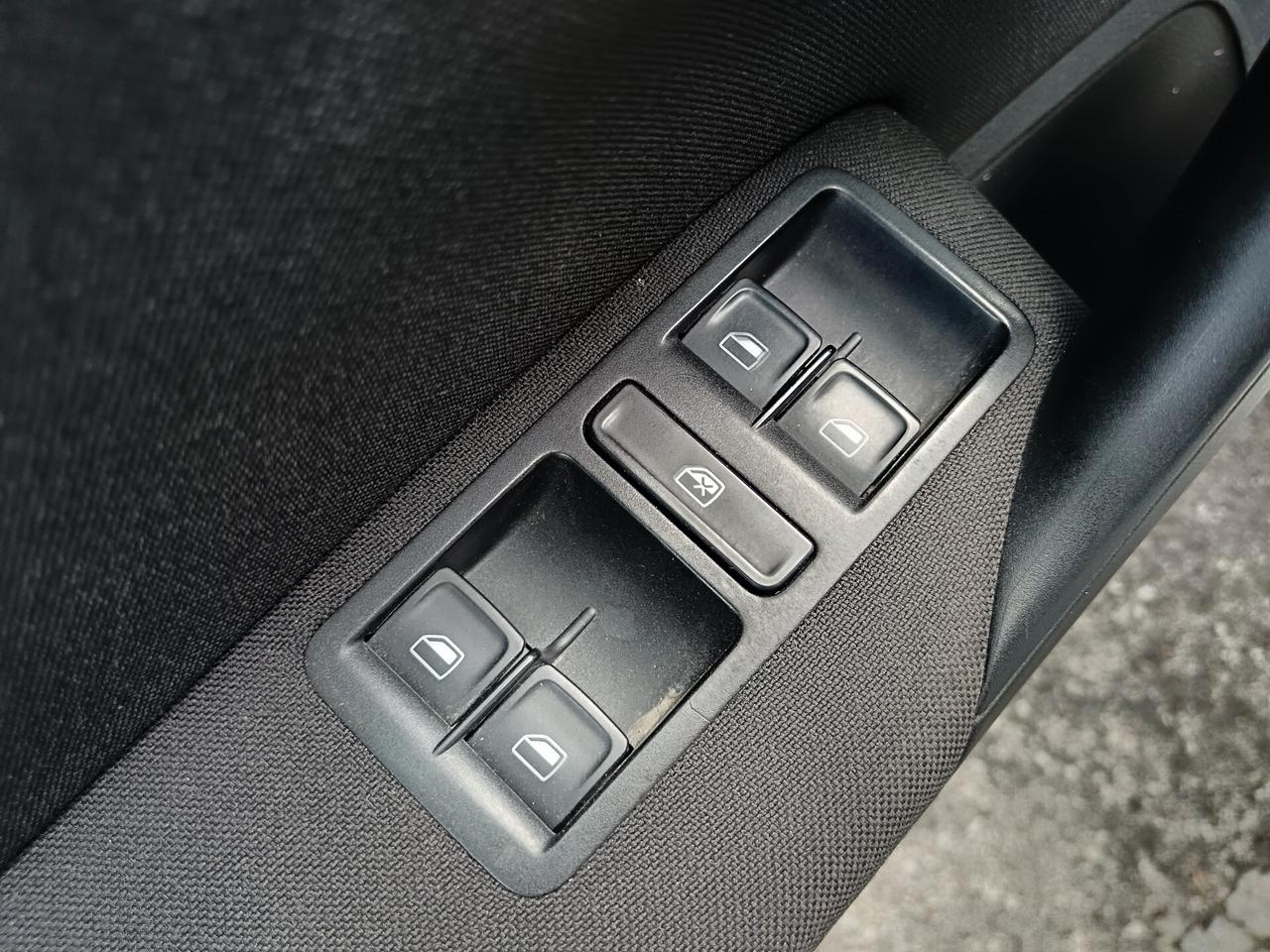 Volkswagen Polo 1.4 TDI 75CV NEOPATENTATI