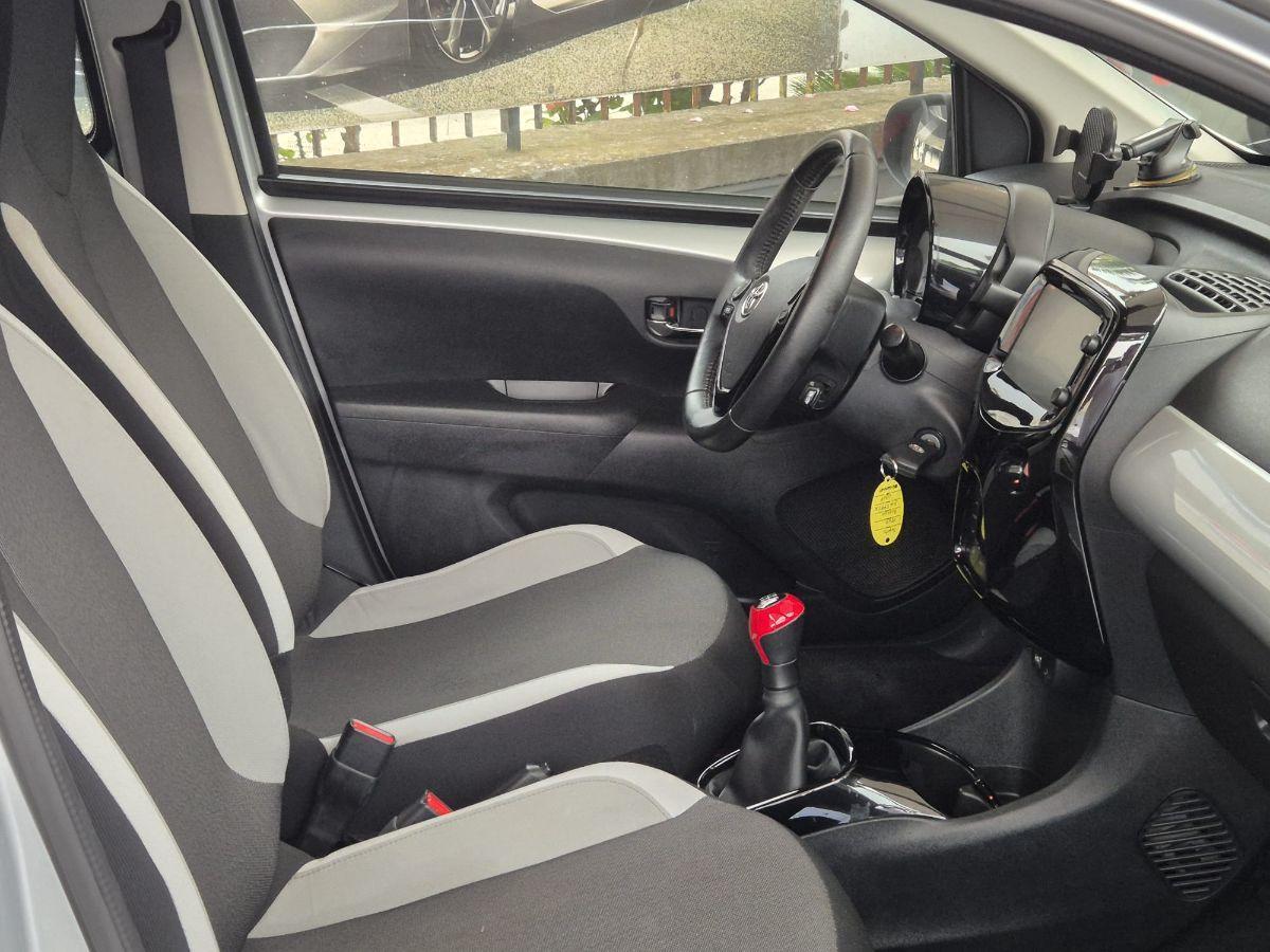 TOYOTA - Aygo - 1.0 VVT-i 69 CV 5p. x-play TSS