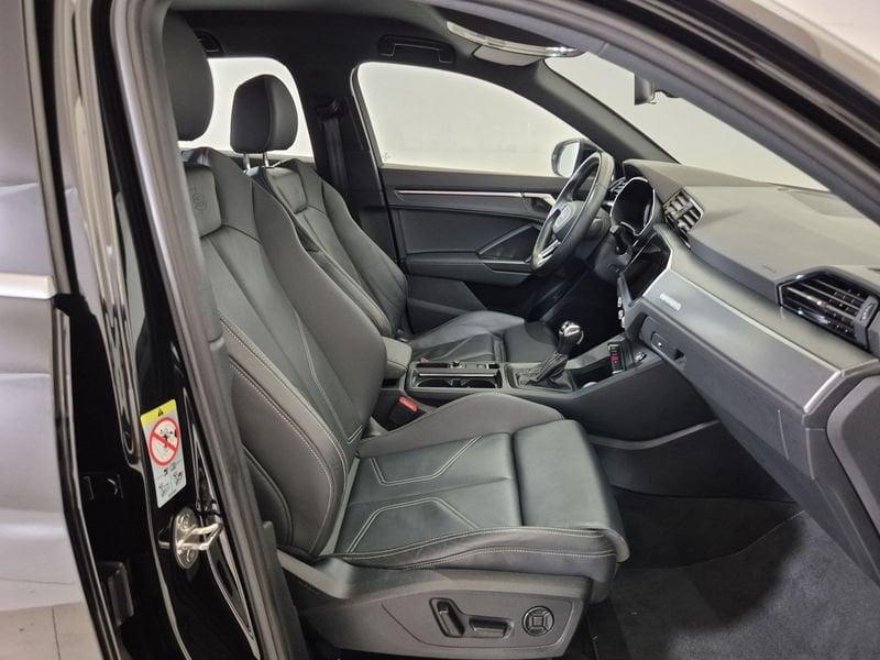 Audi Q3 I 2019 Sportback Diesel Sportback 40 2.0 tdi S line edition quattro 200