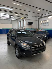 Toyota RAV 4 RAV4 Crossover 2.2 D-4D 150 CV DPF Luxury